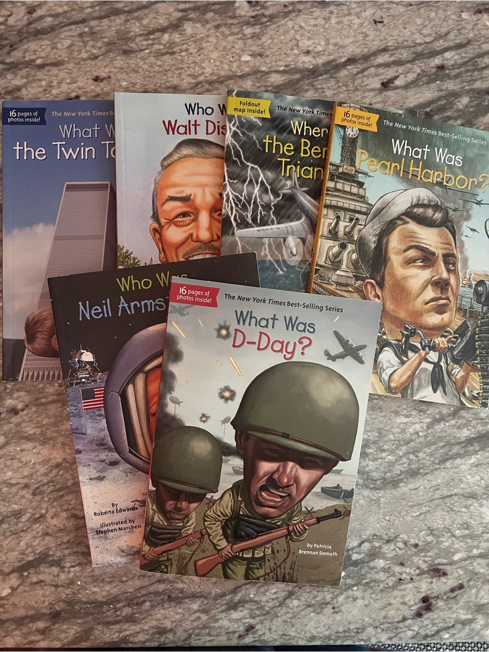 Lot 6 Who, What WhoHQ historical educational homeschool books D-day, Disney twin